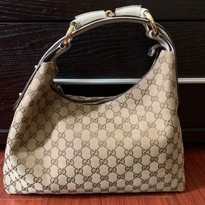 Gucci beige medium canvas shoulder strap hobo